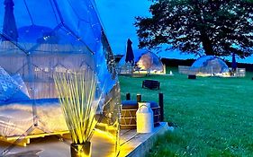 Deerstone Glamping-Boulsworth Hill Dome Hot Tub